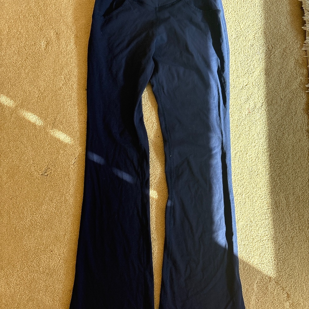 Size xxs like new condition flared leggings navy blue